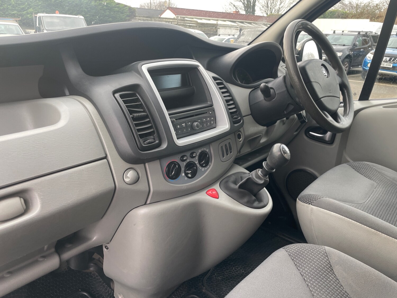 Used Vauxhall Vivaro 2014 for sale - 77201716: Photo 11