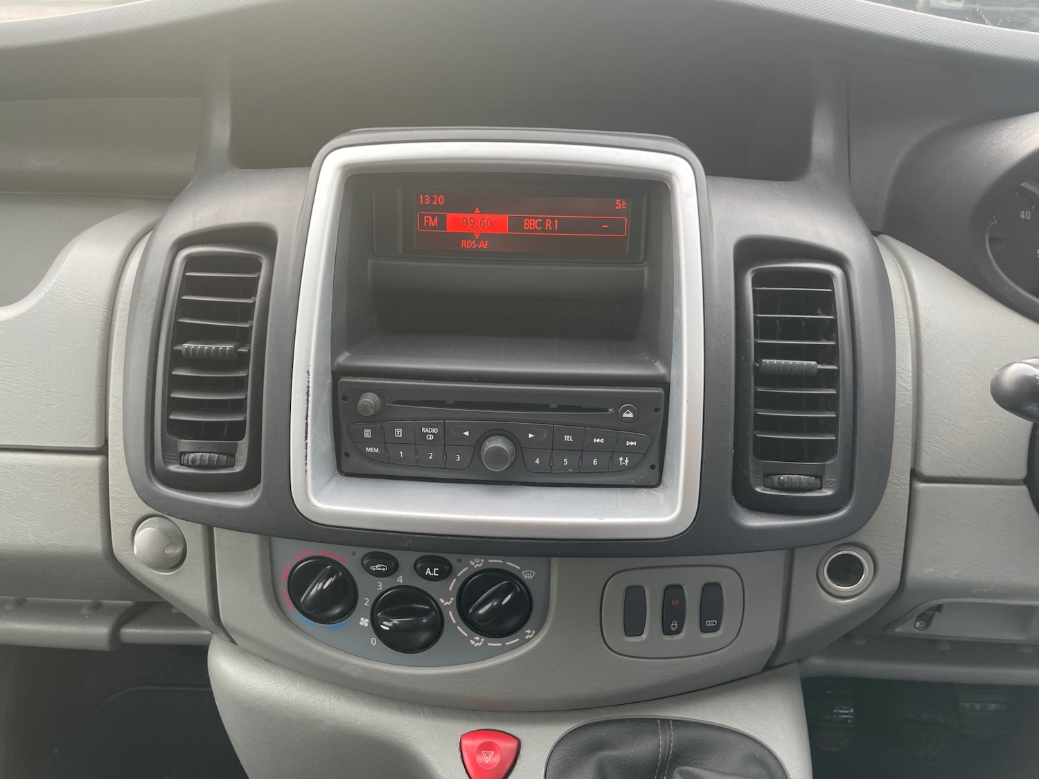 Used Vauxhall Vivaro 2014 for sale - 77201716: Photo 13