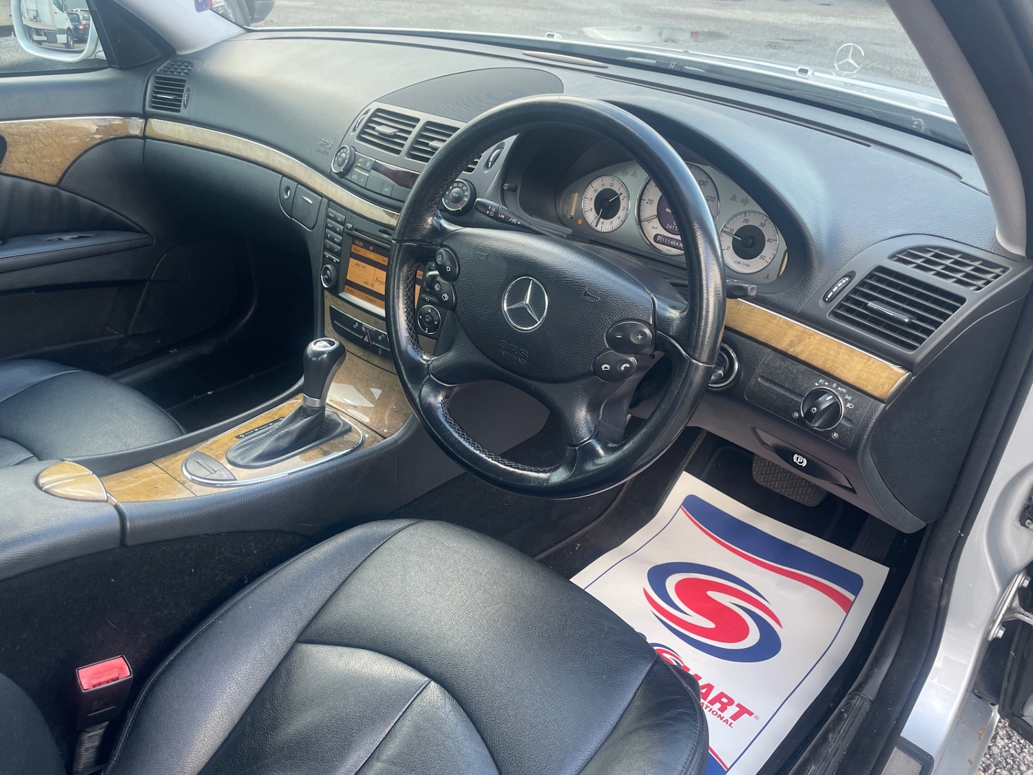 Used Mercedes-Benz E Class 2008 for sale - 77004870: Photo 10