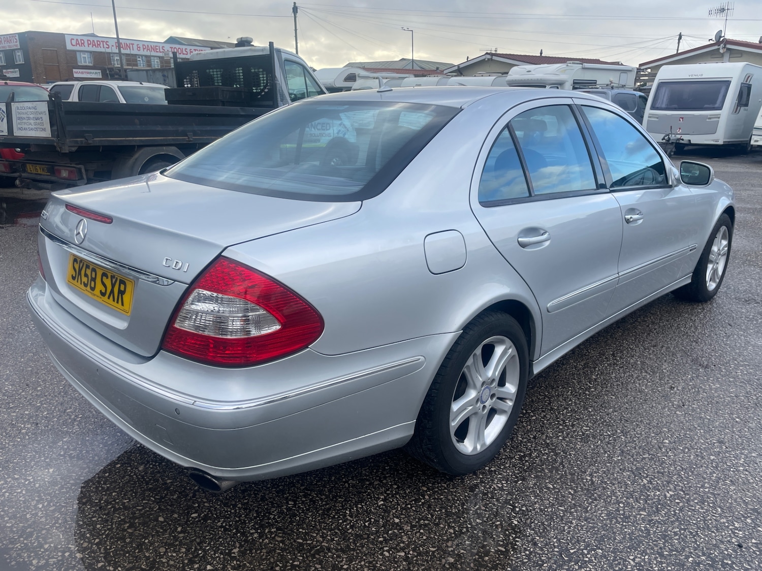Used Mercedes-Benz E Class 2008 for sale - 77004870: Photo 7