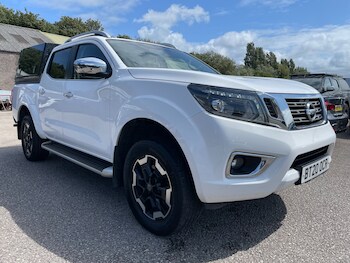 Used Nissan Navara 2020 for sale - 75613171: Photo