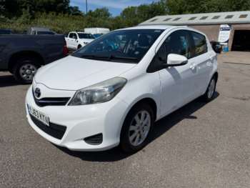 Used Toyota Yaris 2013 for sale - 74808898: Photo