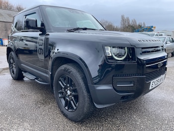 Used Land Rover Defender 2025 for sale - 77917566: Photo