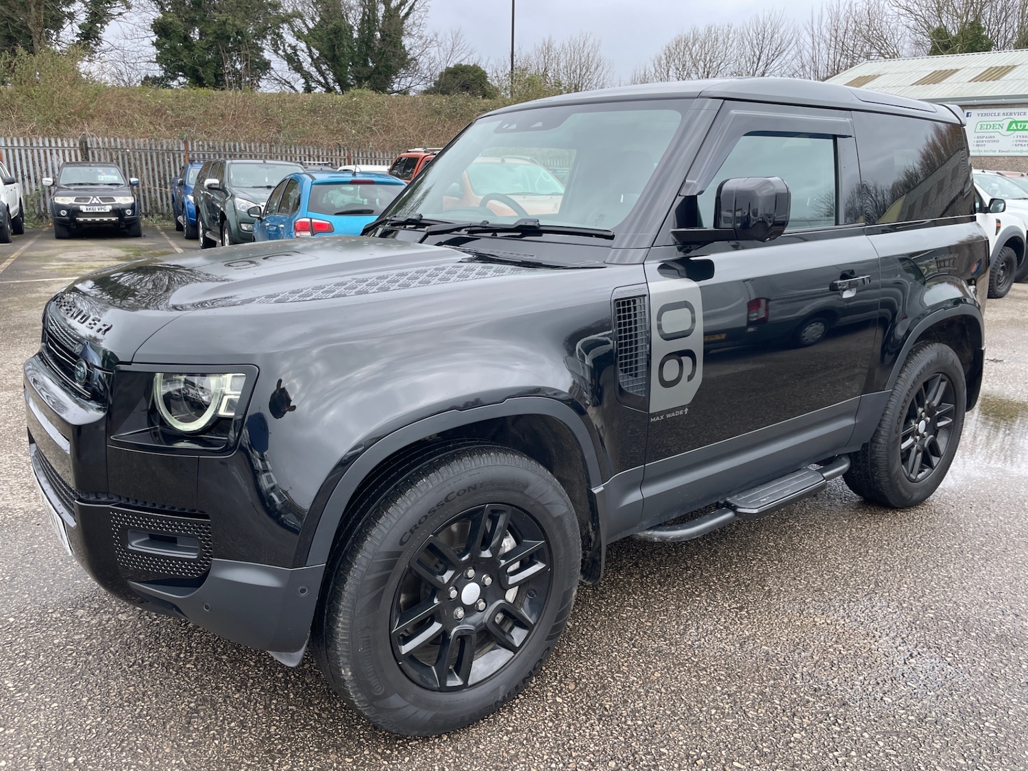 Used Land Rover Defender 2025 for sale - 77917566: Photo 4