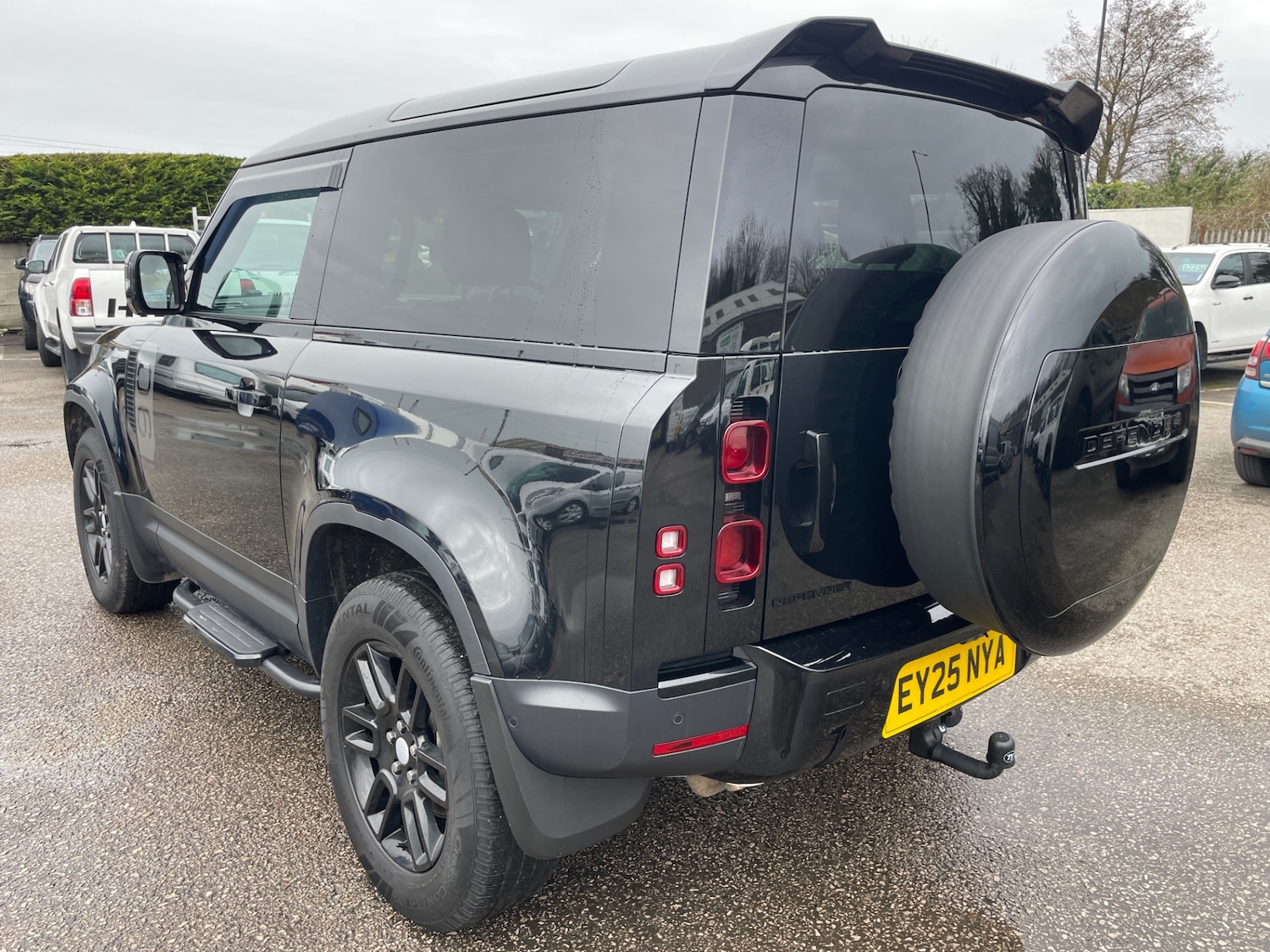 Used Land Rover Defender 2025 for sale - 77917566: Photo 5