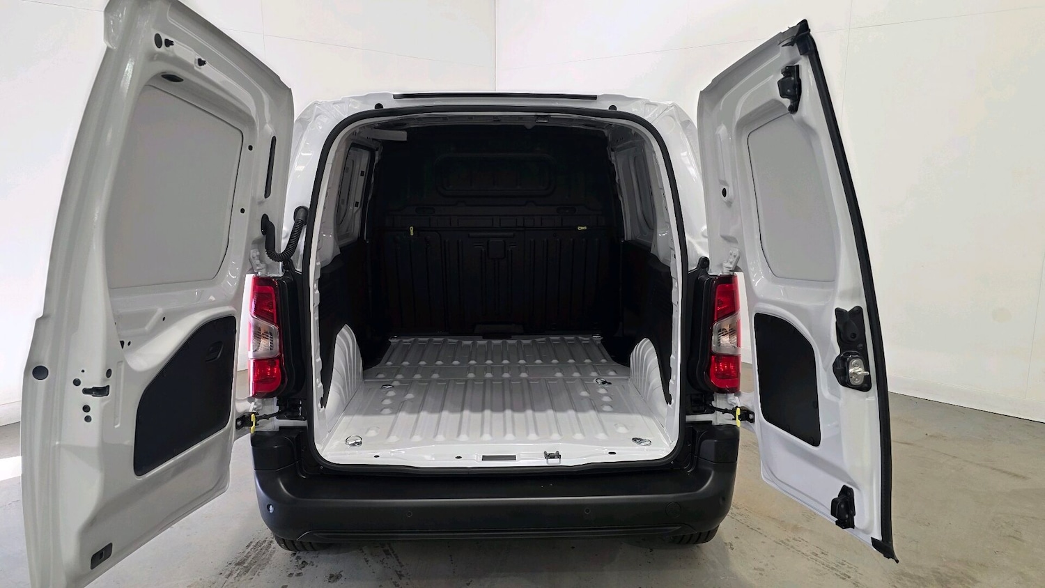 Used Fiat Doblo 2026 for sale - 77818142: Photo 11