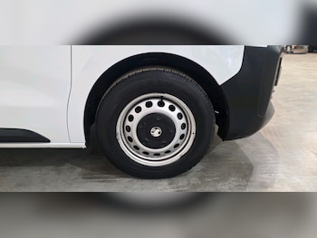 Used Vauxhall Vivaro 2024 for sale - 79519086: Photo
