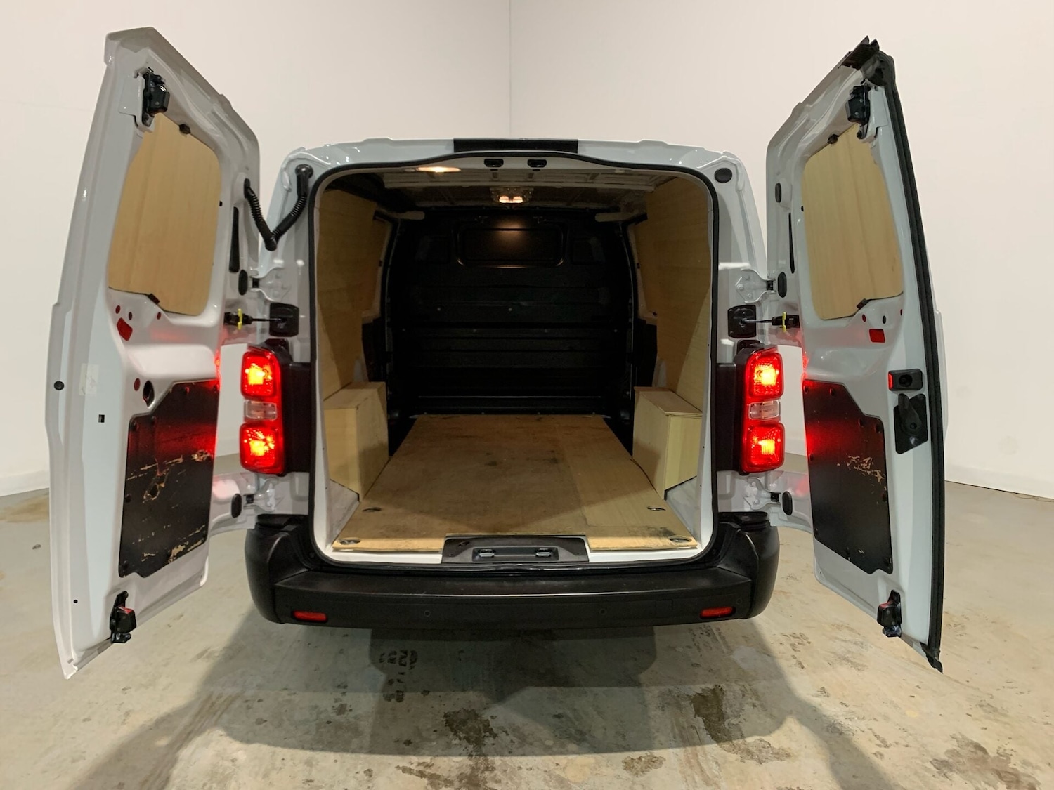 Used Vauxhall Vivaro 2022 for sale - 76776523: Photo 13