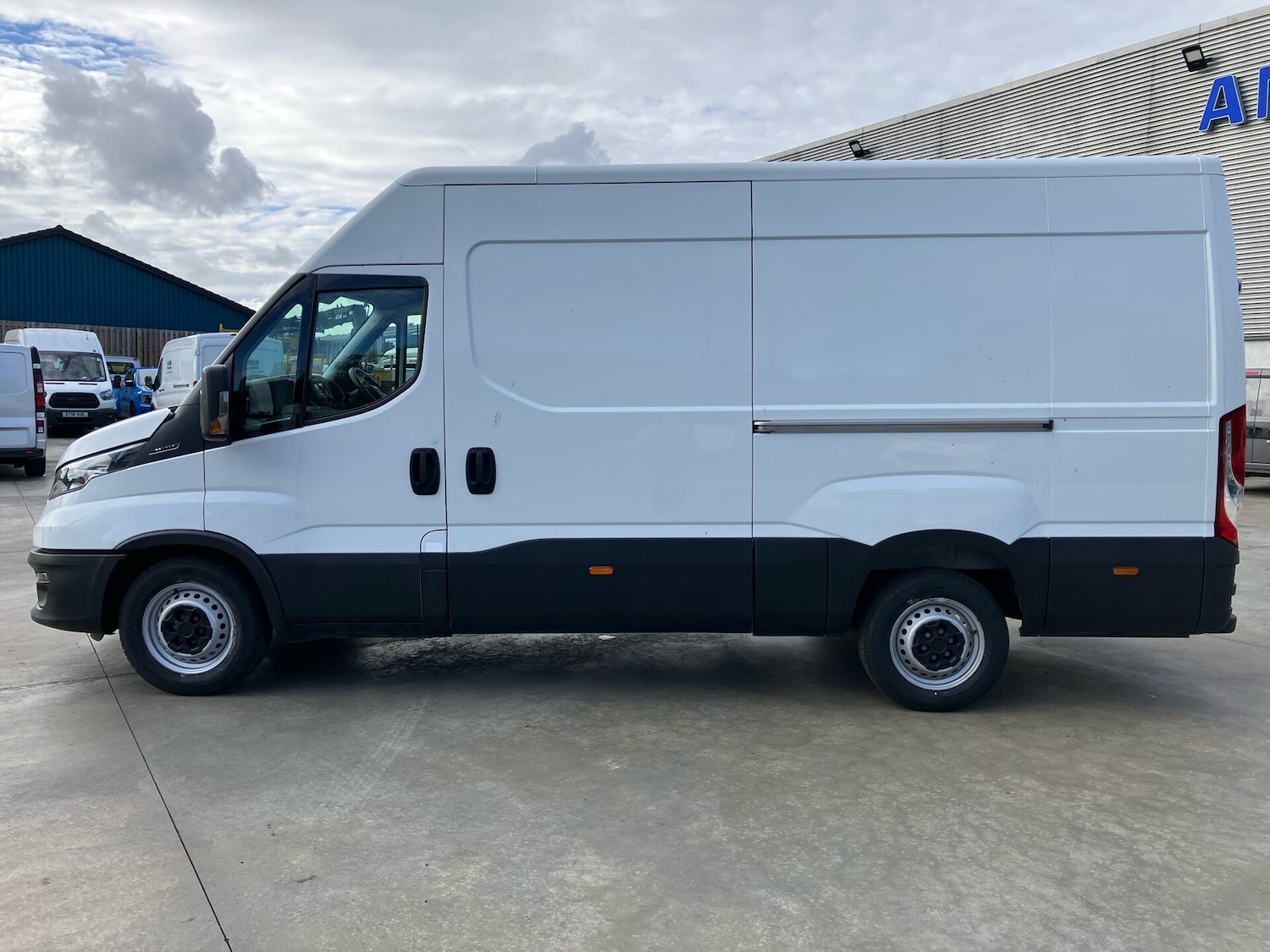 Used Iveco Daily 2023 for sale - 76114101: Photo 5