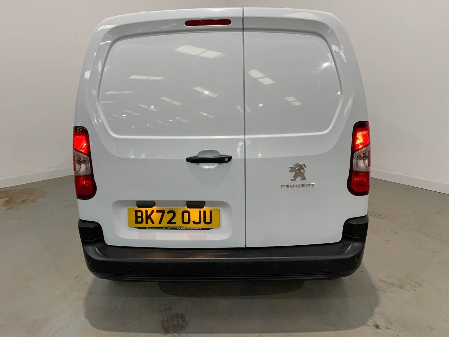 Used Peugeot Partner 2022 for sale - 76220545: Photo 10