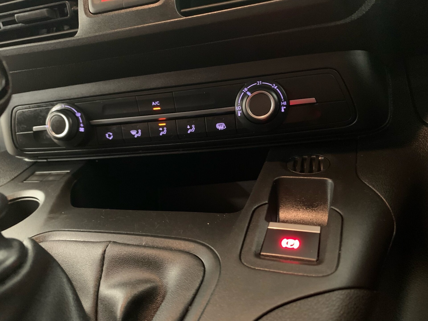 Used Peugeot Partner 2022 for sale - 76220545: Photo 23