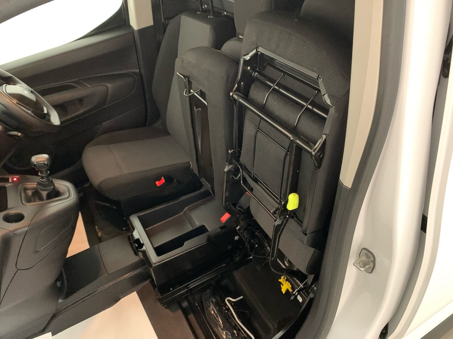 Used Peugeot Partner 2022 for sale - 76220545: Photo 24