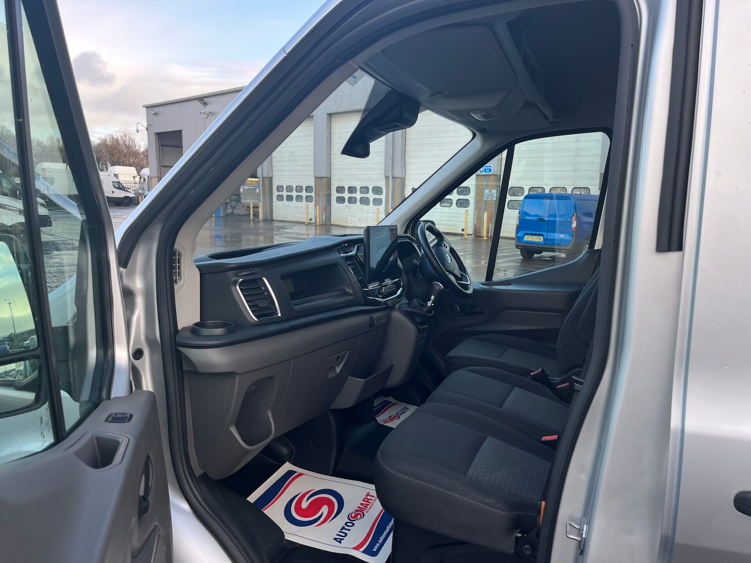 Used Ford Transit 2024 for sale - 76895888: Photo 13