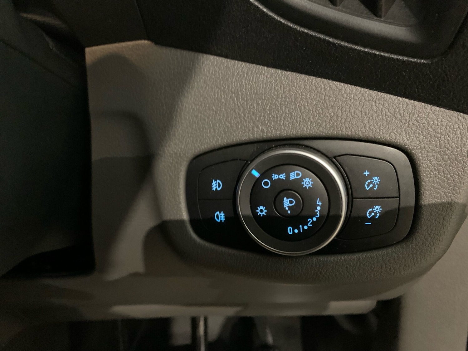 Used Ford Transit Connect 2023 for sale - 76653853: Photo 23