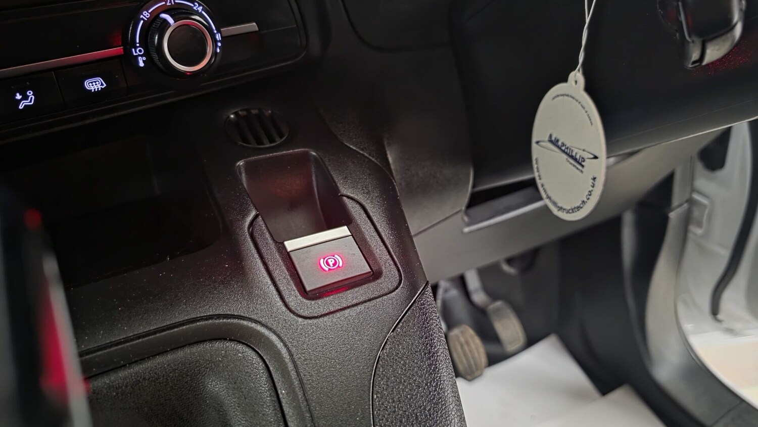 Used Peugeot Partner 2023 for sale - 78125011: Photo 21