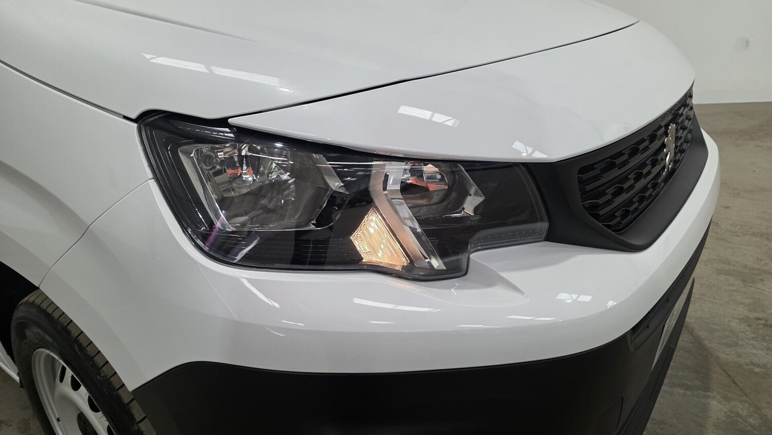 Used Peugeot Partner 2023 for sale - 78125011: Photo 24