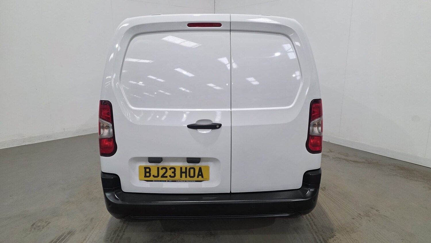 Used Peugeot Partner 2023 for sale - 78125011: Photo 7