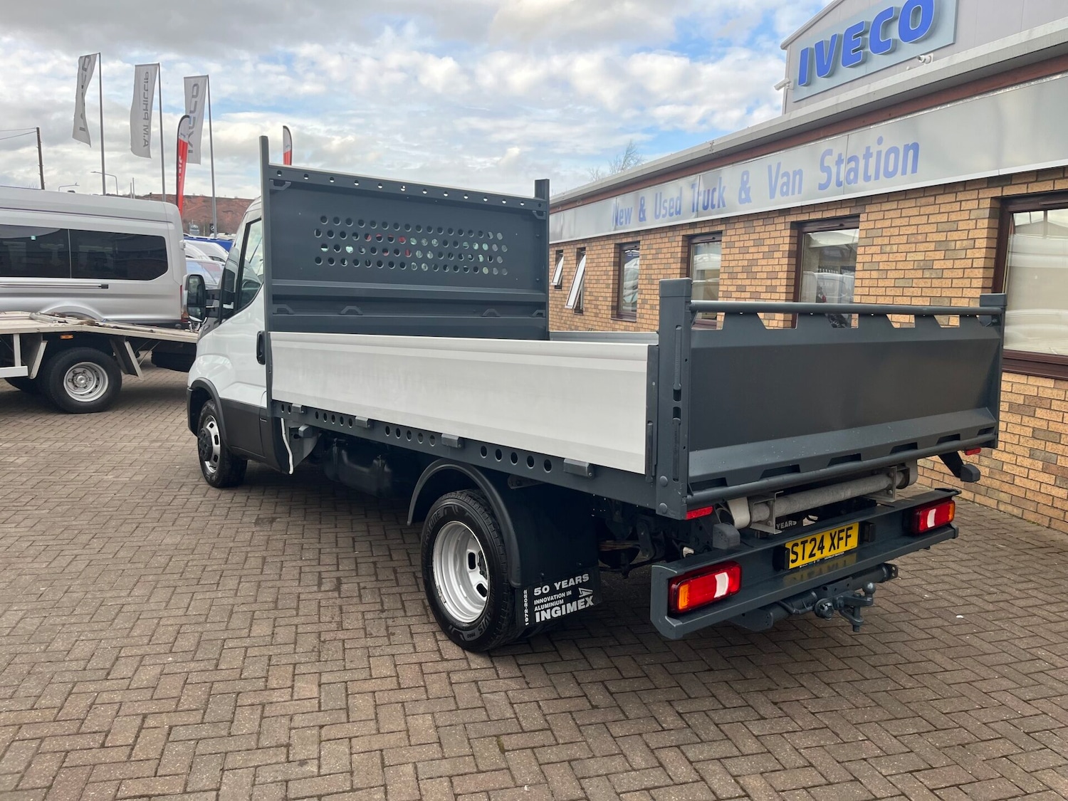 Used Iveco Daily 2024 for sale - 77945533: Photo 5