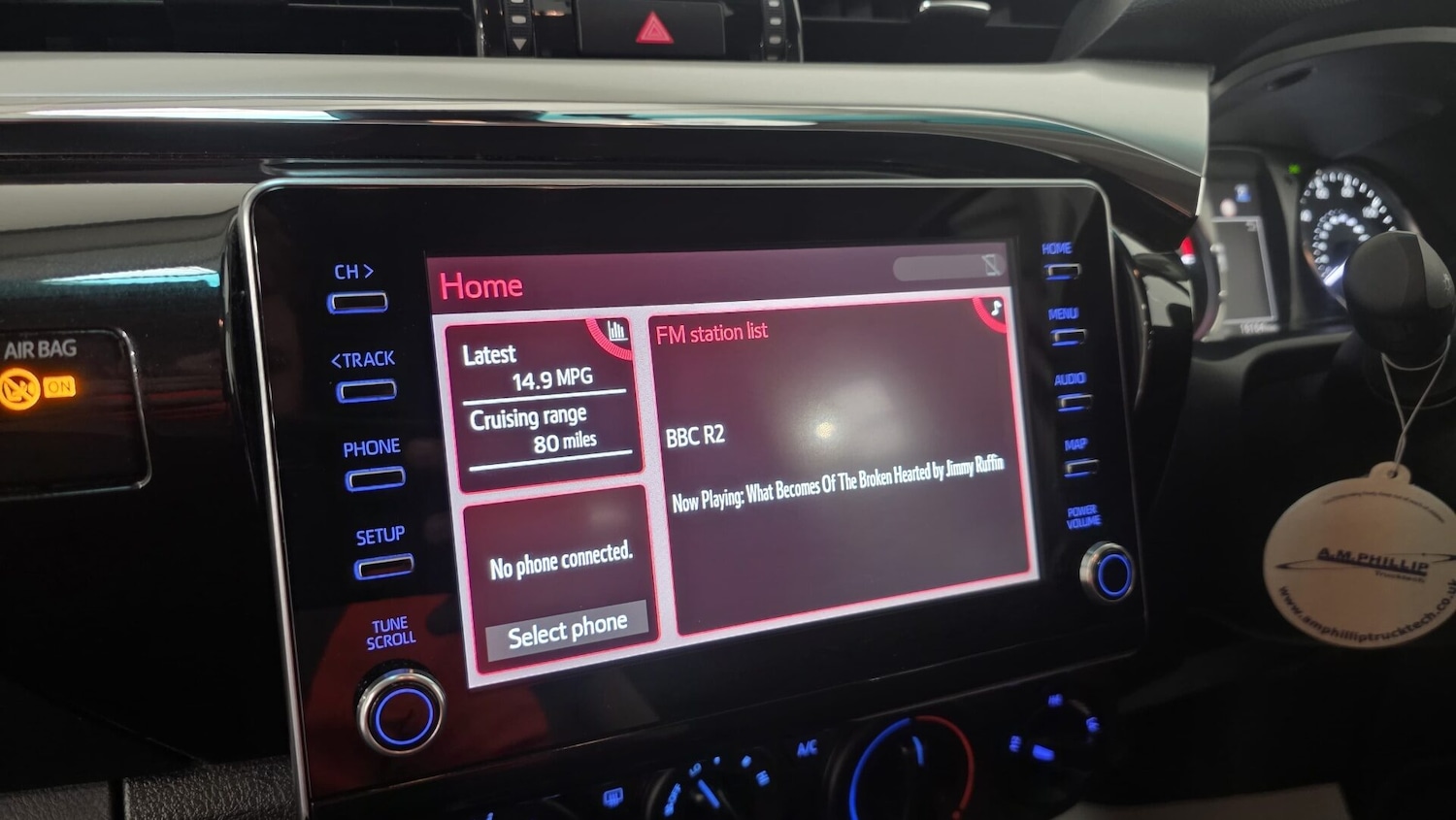 Used Toyota Hilux 2023 for sale - 77945552: Photo 12