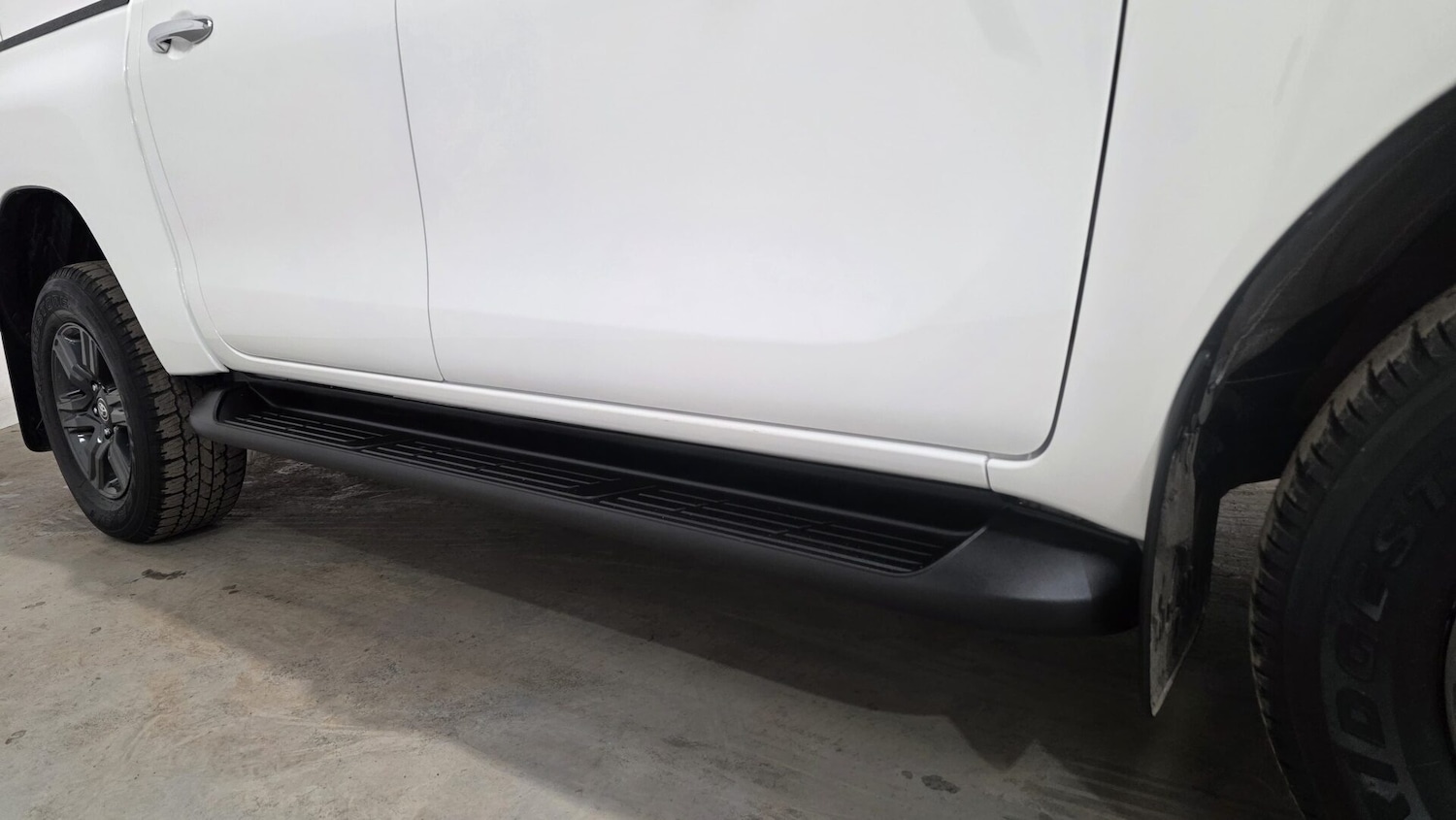 Used Toyota Hilux 2023 for sale - 77945552: Photo 16