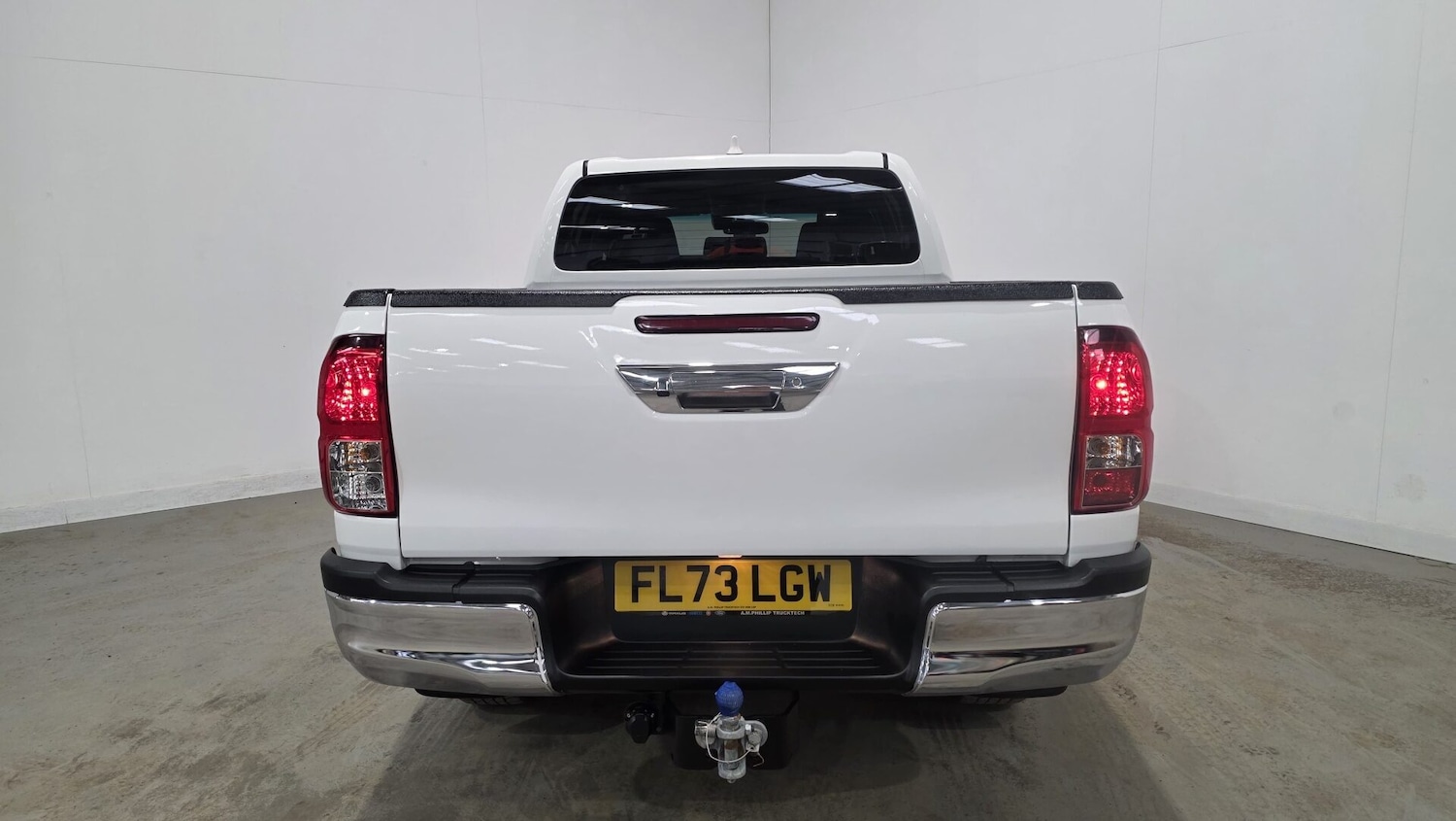 Used Toyota Hilux 2023 for sale - 77945552: Photo 7