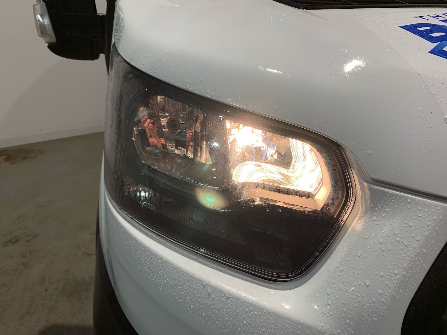 Used Ford Transit 2023 for sale - 76478082: Photo 2