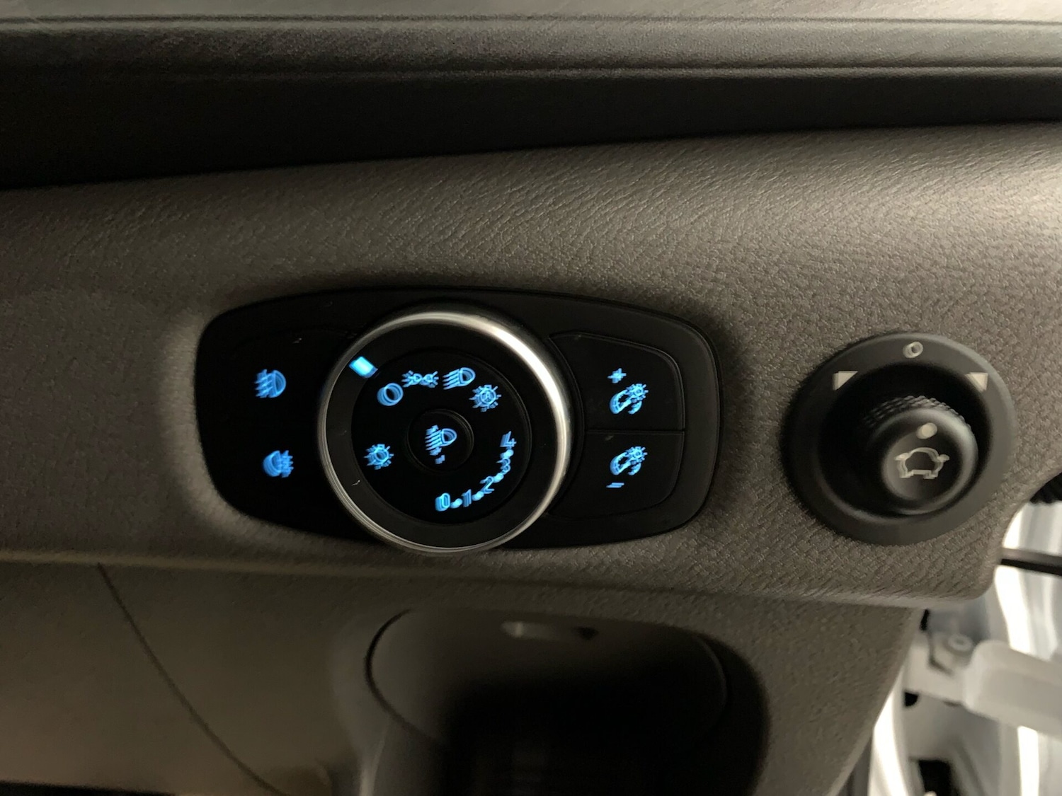 Used Ford Transit 2023 for sale - 76478082: Photo 24