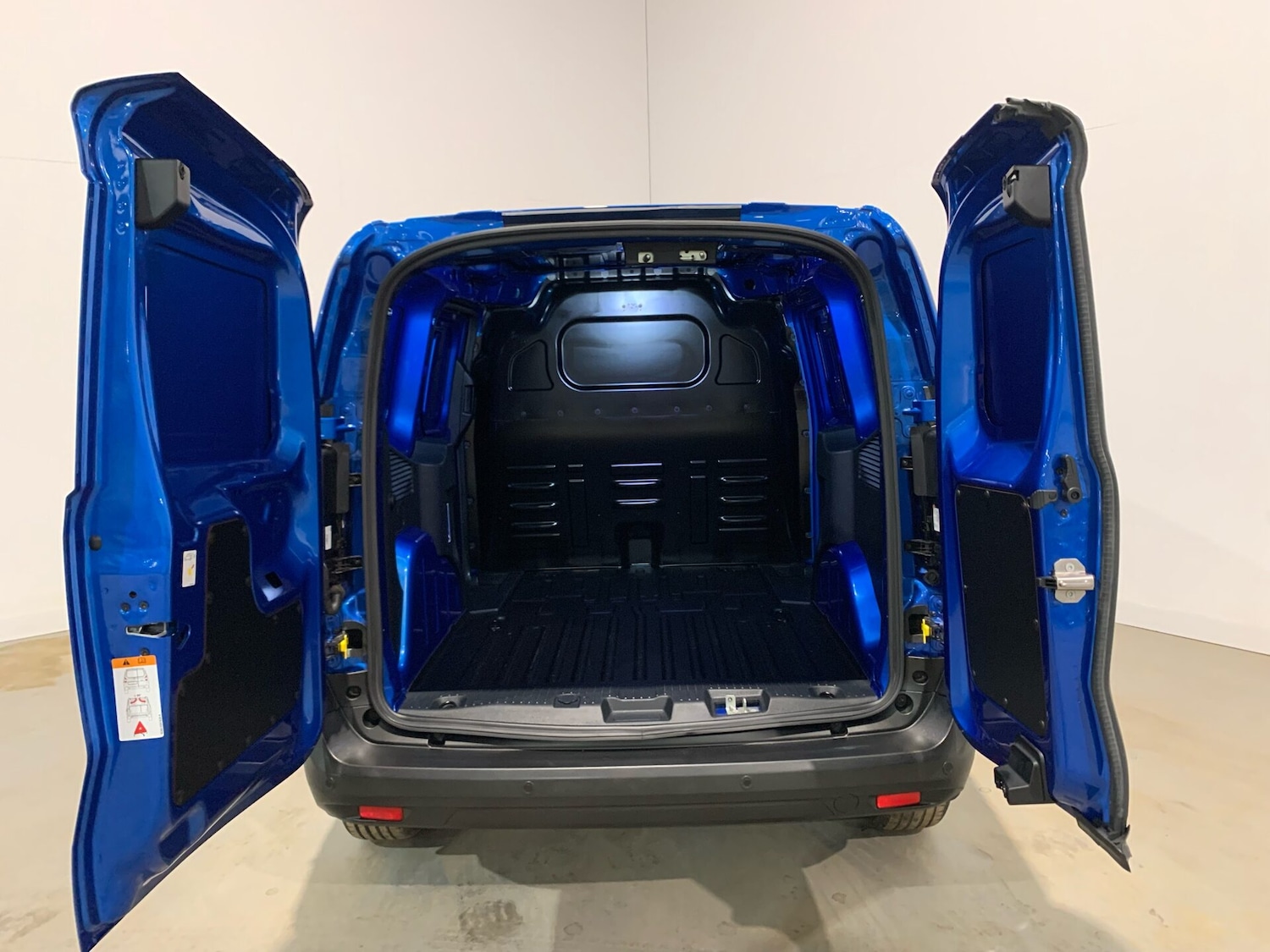 Used Ford Transit Courier 2024 for sale - 77241454: Photo 9