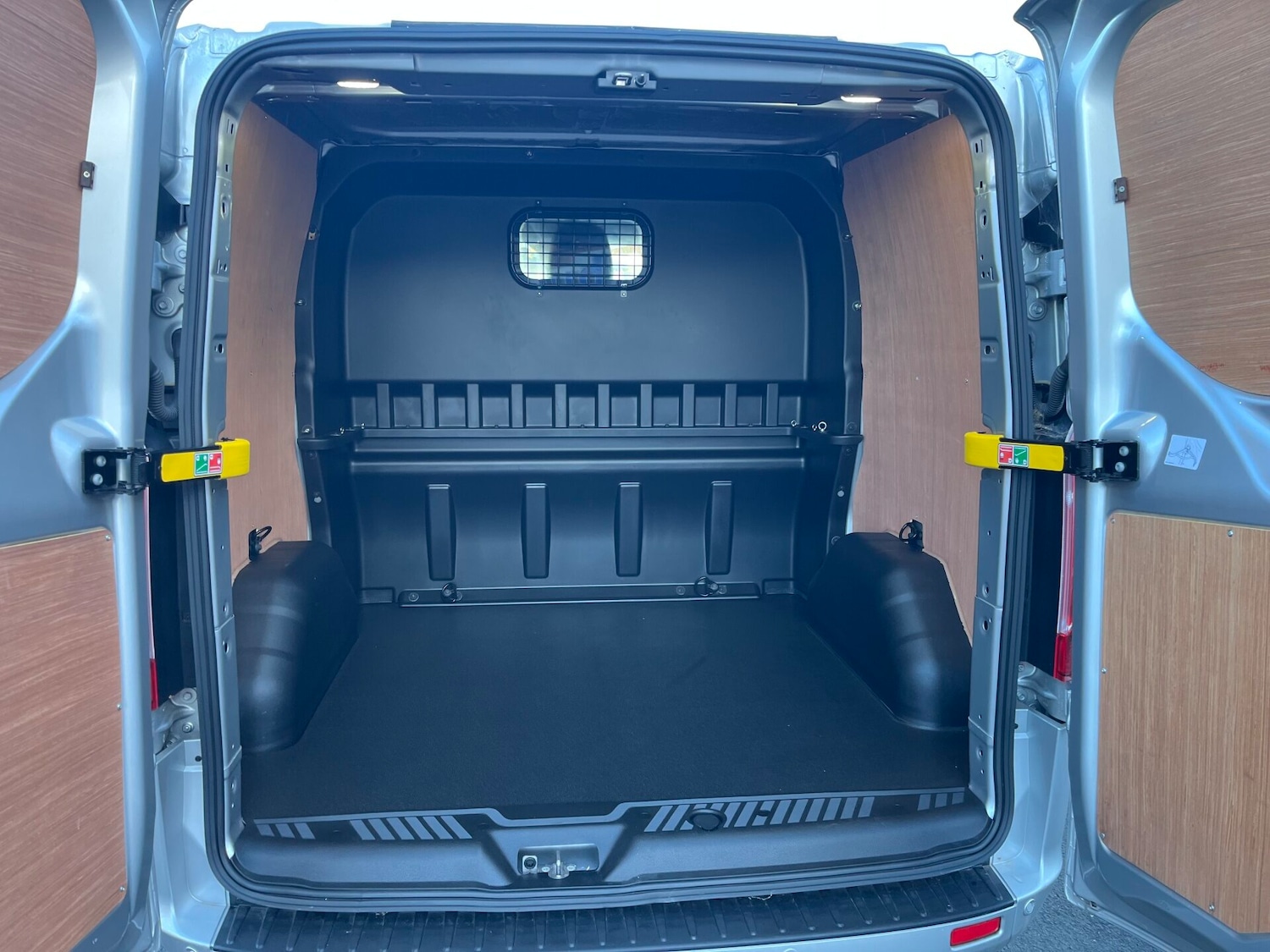 Used Ford Transit Custom 2021 for sale - 76565018: Photo 18