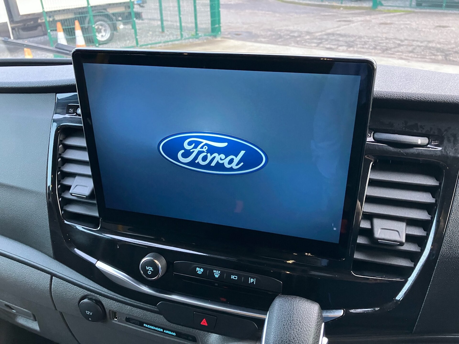 Used Ford Transit 2024 for sale - 76476865: Photo 11