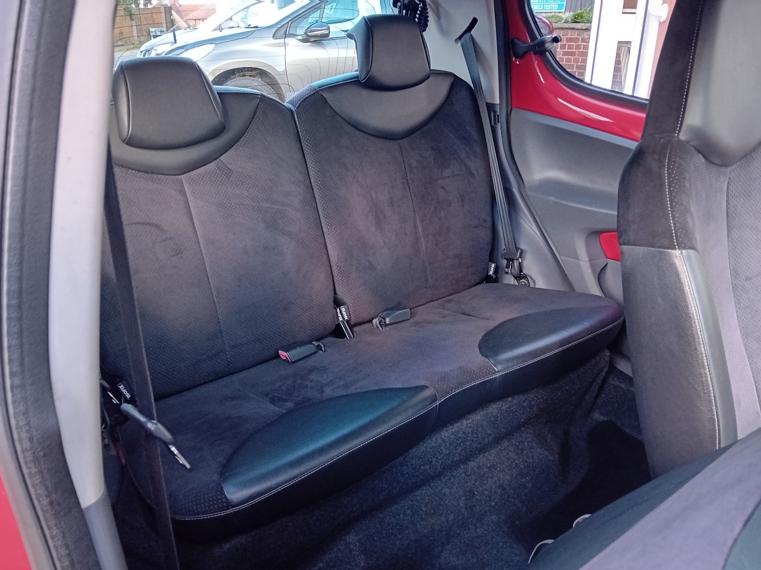 Used Citroen C1 2010 for sale - 76170544: Photo 5