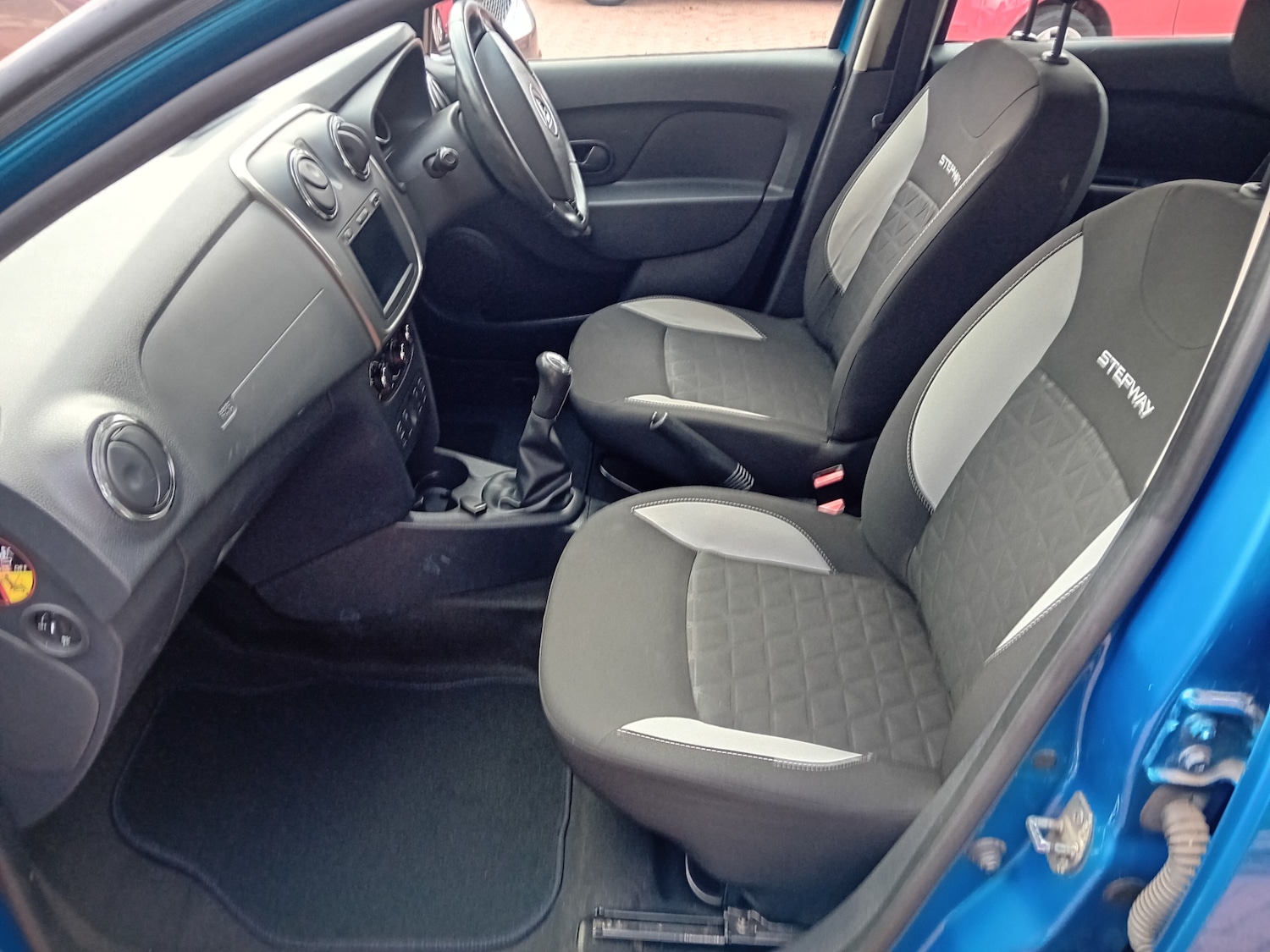 Used Dacia Sandero Stepway 2013 for sale - 76931517: Photo 12
