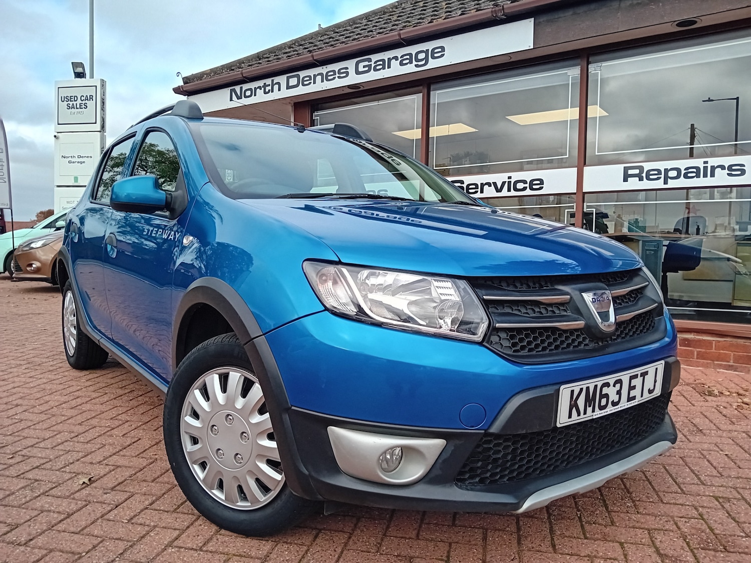 Used Dacia Sandero Stepway 2013 for sale - 76931517: Photo 4