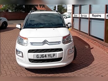 Used Citroen C3 Picasso 2014 for sale - 79826147: Photo
