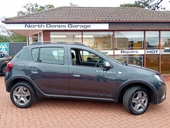 2017 (17) - 0.9 TCe Ambiance 5dr FSH
