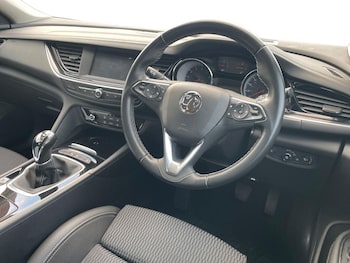 Used Vauxhall Insignia 2019 for sale - 76971442: Photo