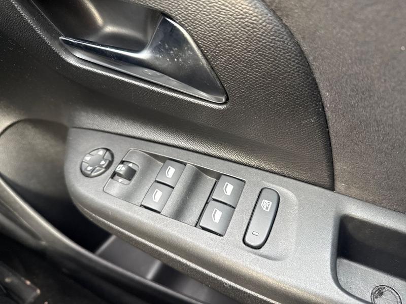 Used Vauxhall Corsa for sale - 77901150: Photo 17