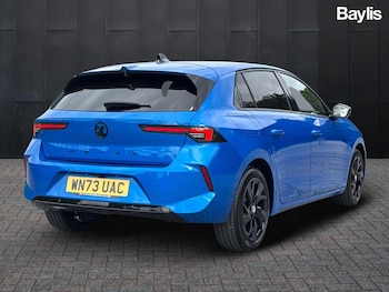Used Vauxhall Astra 2023 for sale - 76033848: Photo 2