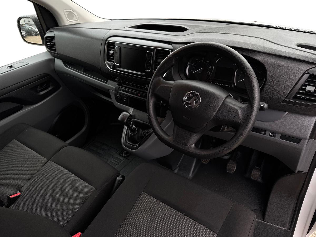 Used Vauxhall Vivaro 2023 for sale - 76208951: Photo 13