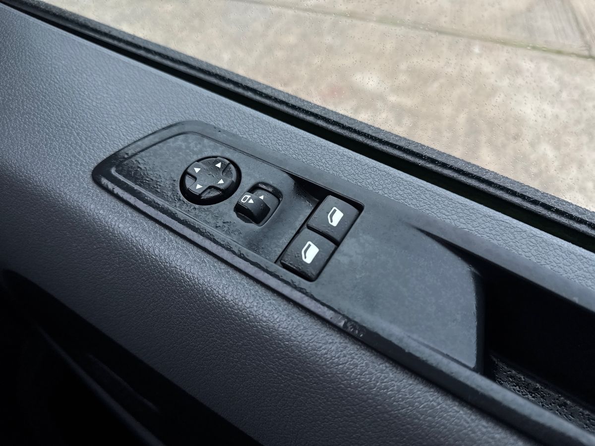 Used Vauxhall Vivaro 2023 for sale - 76208951: Photo 17