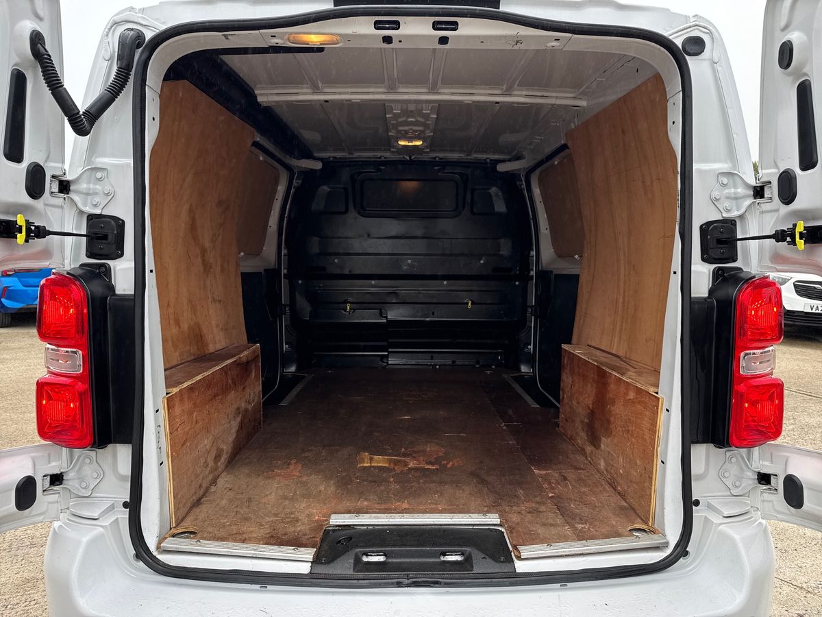 Used Vauxhall Vivaro 2023 for sale - 76208951: Photo 26