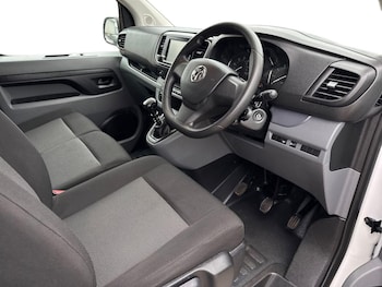 Used Vauxhall Vivaro 2023 for sale - 76208951: Photo