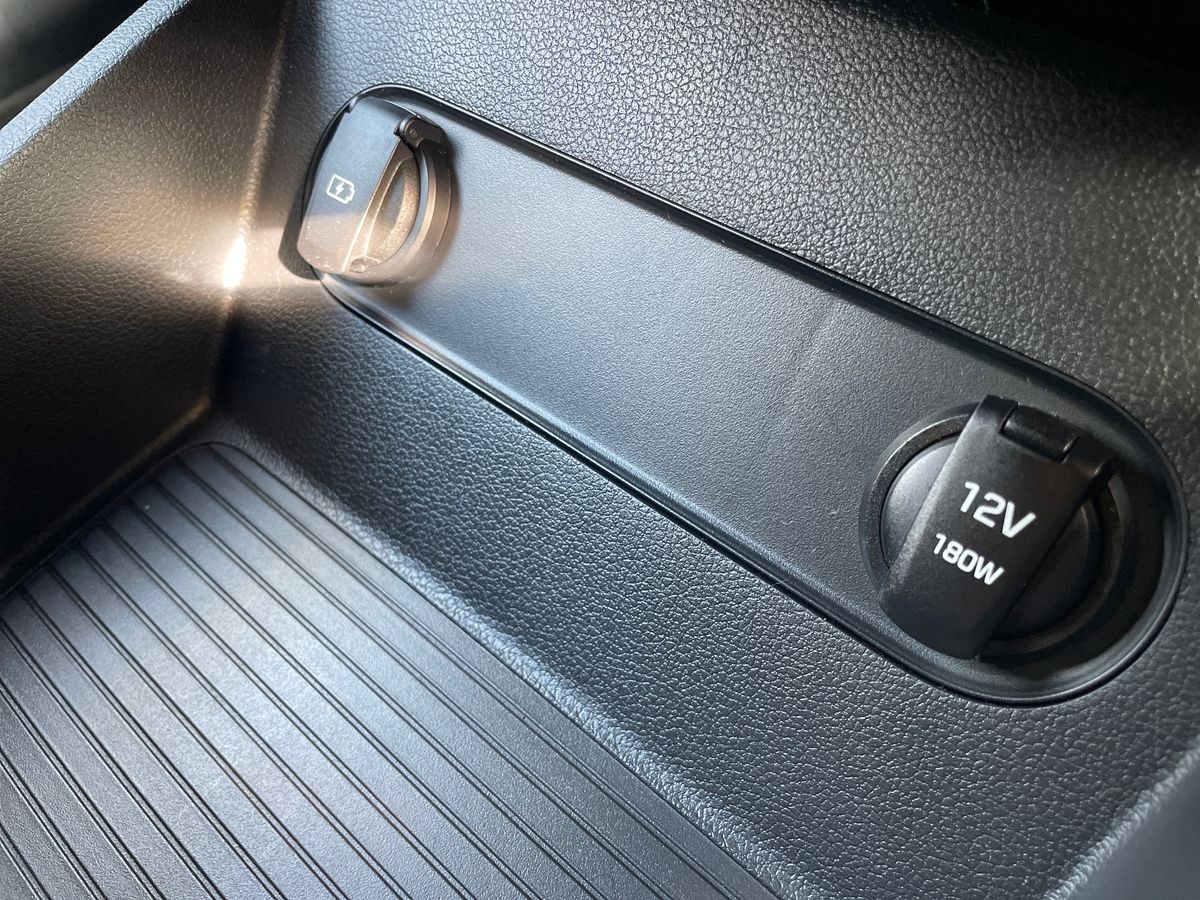 Used Hyundai KONA 2023 for sale - 76003627: Photo 35