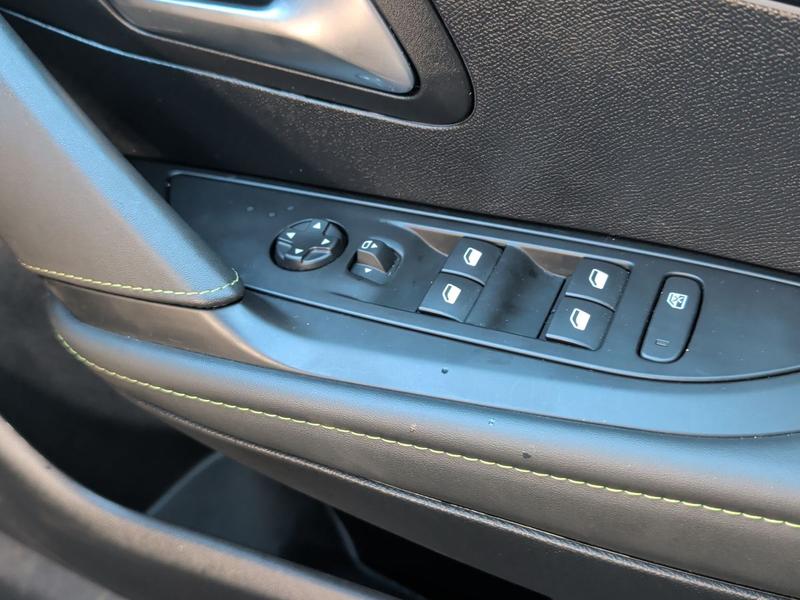 Used Peugeot 208 2023 for sale - 78028557: Photo 17