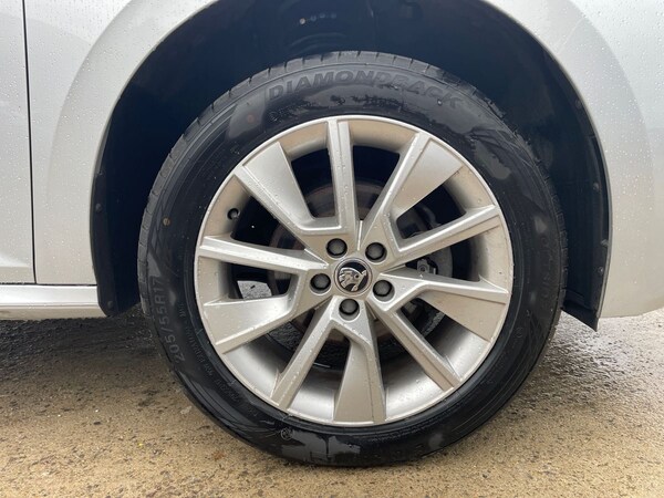 Used Skoda Kamiq 2023 for sale - 75391623: Photo 11