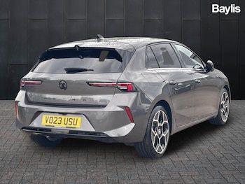 Used Vauxhall Astra 2023 for sale - 76428289: Photo