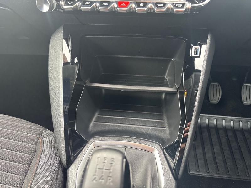 Used Peugeot 208 2022 for sale - 77910463: Photo 32