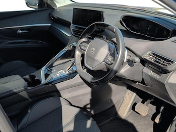 Used Peugeot 3008 2022 for sale - 77910533: Photo