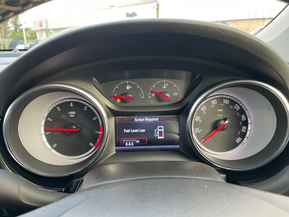 Used Vauxhall Astra 2018 for sale - 77005145: Photo 21