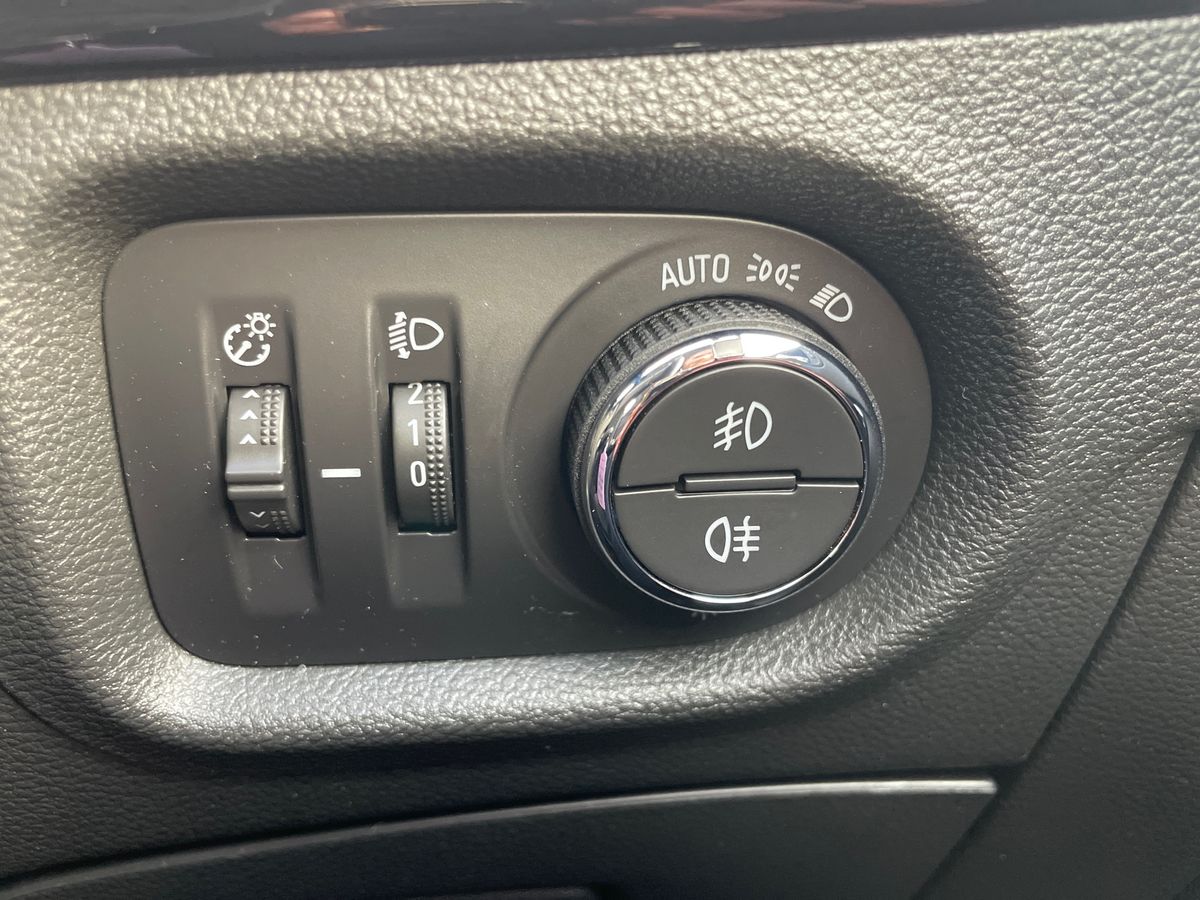 Used Vauxhall Astra 2018 for sale - 77005145: Photo 28